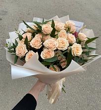 Букет Кремовые розы Латте в Ликино