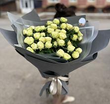 Букет Белые кустовые розы Солинеро #REPLACE_PRED# Ликино
