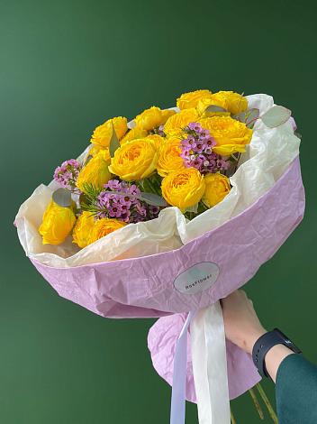 Букет Кустовые желтые розы в Ликино